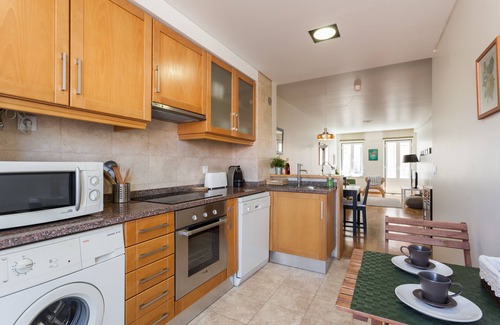 Merces Apartment | Bright Terrace Apartment in Sunny Lisbon Center, Principe Real