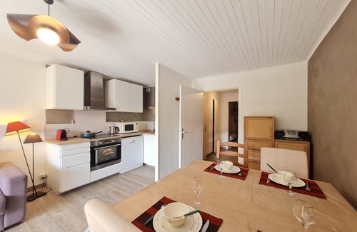 Les Deux Alpes Apartment | Bright Third-Floor Apartment