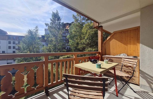 Les Deux Alpes Apartment | Bright Third-Floor Apartment
