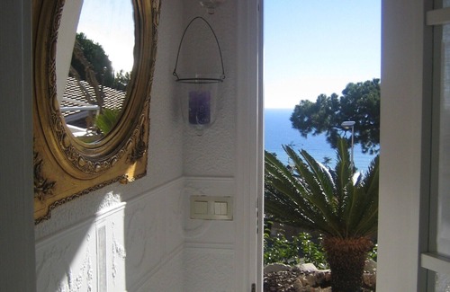 Sant Pol De Mar Villa | Bright Villa in Sant Pol de Mar, Barcelona. A few minutes walk away to the beach
