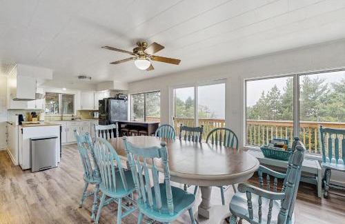 Rockaway Beach House | Brighton Blue