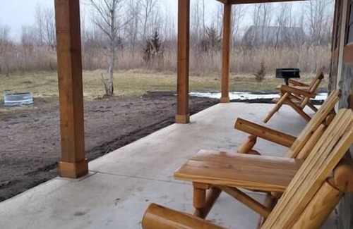 Rensselaer Cabin | Brightstone Lake Cabin 3