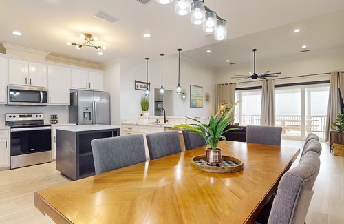 Audubon Place House | Brilliant Gulf-front home with balcony, central AC, washer/dryer, & dog-friendly