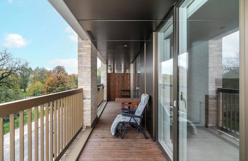 Brownswood Apartment | Brilliantly Connected 1BD Flat by Clissold Park
