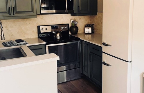 Prescott House | Bring your horse and cool off in Prescott! Home & stables back up to trails!