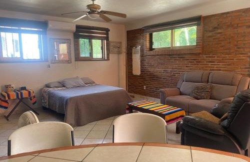 Emiliano Zapata Hotel | Brisa Suave Studio Suite