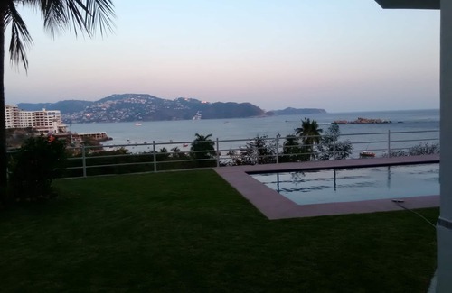 Acapulco Tradicional Apartment | Brisas de Boca Chica complex
