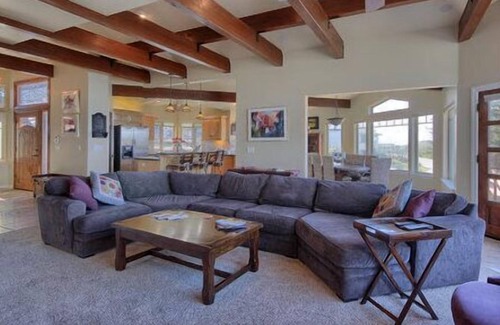 Park Hill House | Bristol By the Sea: 3 BR, 3 BA House in Cambria, Sleeps 8