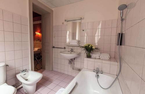 Montbeliard Hotel | Brit Hotel Bristol Montbéliard