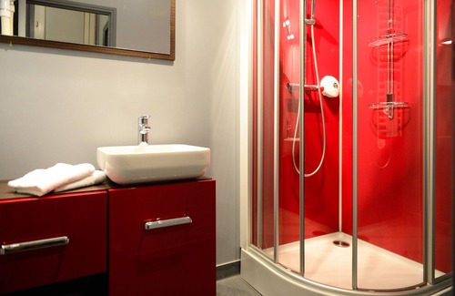 L'Aigle Hotel | Brit Hotel du Dauphin