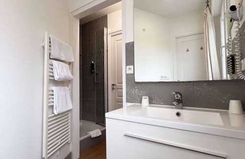 Lannion Hotel | Brit Hotel Lannion - Perros Guirec