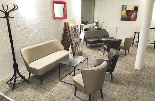 Reims Hotel | Brit Hotel Reims La Pompelle