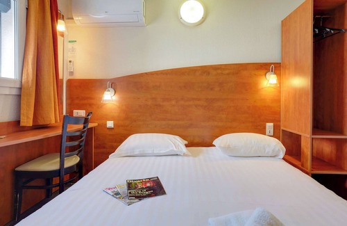 Reims Hotel | Brit Hotel Reims La Pompelle