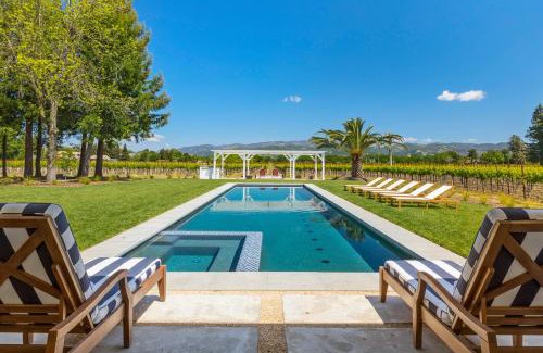 Sonoma House | Broadway Adventure