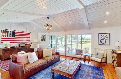 Sonoma House | Broadway Adventure