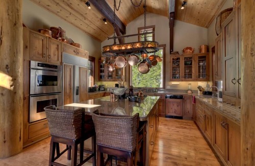 Olympic Valley House | Broken Arrow Lodge in Squaw Valley