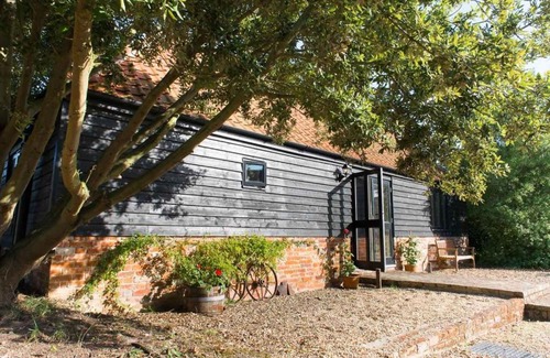 Colchester House | Bromans Barn a beautiful cottage by the Sea and Cudmore Nature Reserve
