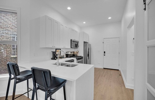 Bronzeville House | Bronzeville Jazz Room. Beautiful, cozy, centered, relaxing, rustic.