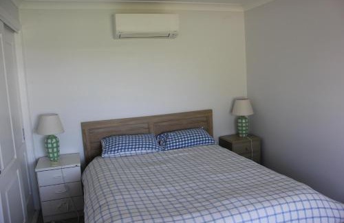 Walgett House | Brook
