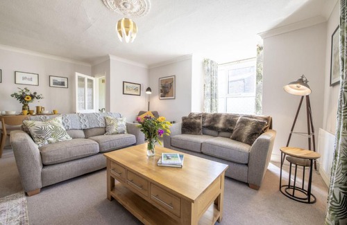 Askrigg House | Brook House