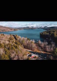 Day House | Brooks bay