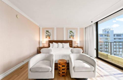 Waikiki Apartment | Brooks Beach Vacations Wyndham 4 Star Resort 1805 Waikiki