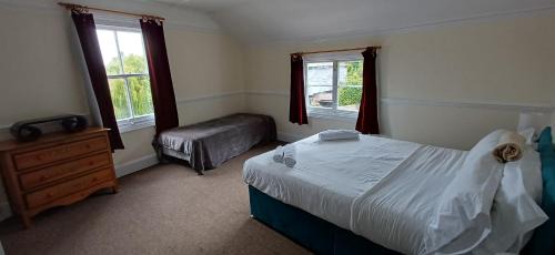 Dawlish House | Brookside Lodge, central Dawlish
