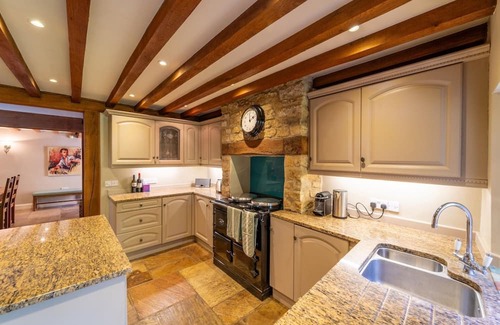Blockley House | Brookside tranquility in the Cotswolds