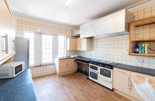 Portswood House | Brookvale Guest House Room 1
