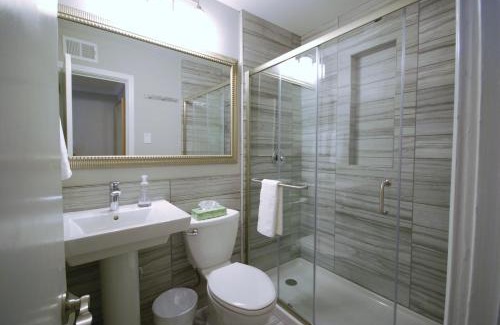 Brookwood Apartment | Brookwood Courtyard by BCA Furnished Apartments BCC2B 01 A