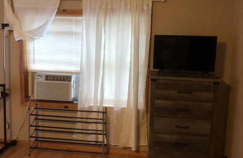 Pelsor House | Brown Mountain cottage