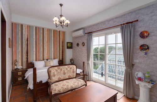 Dongshan Bed & Breakfast | Brulees Done