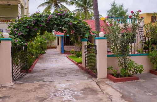 Tirupati Villa | BRUNDHA HOMESTAY Villa with Garden