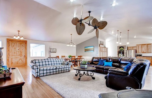 Tropic Cabin | Bryce Country Cabins