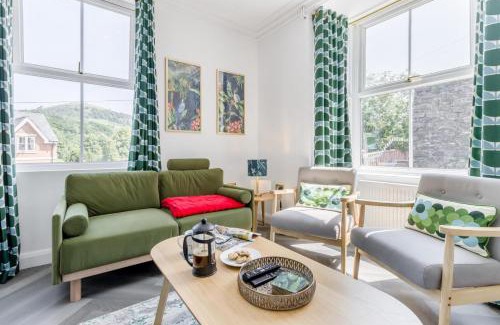 Llangollen House | Bryn Aber - Llangollen View Retreat