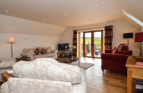 Howey House | Brynhir Farm