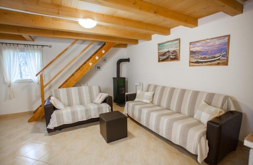 Cres House | BUC-Vila Nada