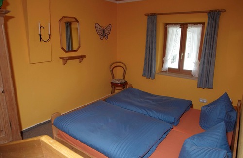 Eggstatt Other | Bucherhof idyllic single location near the forest with its own lake, pure nature.