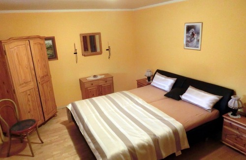 Eggstatt Other | Bucherhof idyllic single location near the forest with its own lake, pure nature.