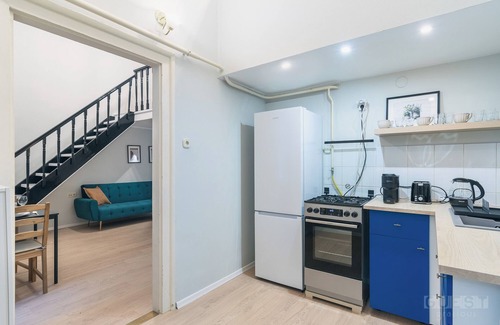 Inner City Budapest Apartment | Budapest Central: Gracious Loft