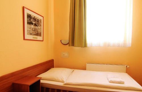 Felheviz Hotel | Budapest Csaszar Hotel