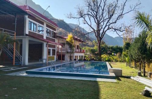 Timilimansingh House | Buddy Hikers stay Dehradoon