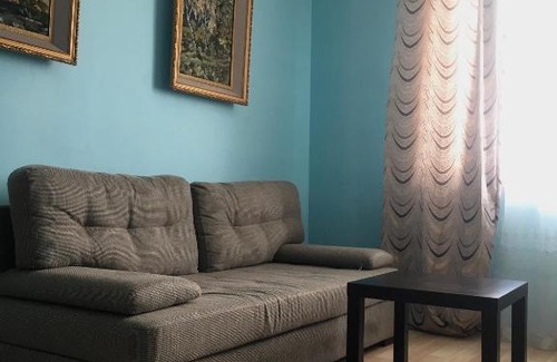 Leninskiy Apartment | Budget Flat in Gorsky District