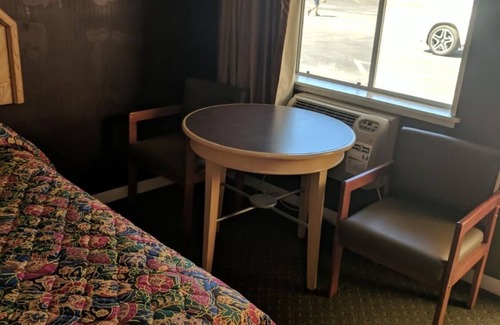 New Castle Hotel | Budget Motor Lodge