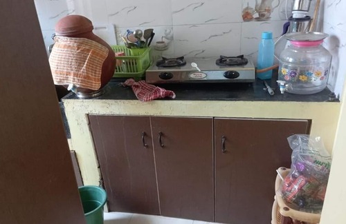 Perambur Purasavakam House | Budget staying place for tourists coming to Chennai Fully furnished 2 bhk flat