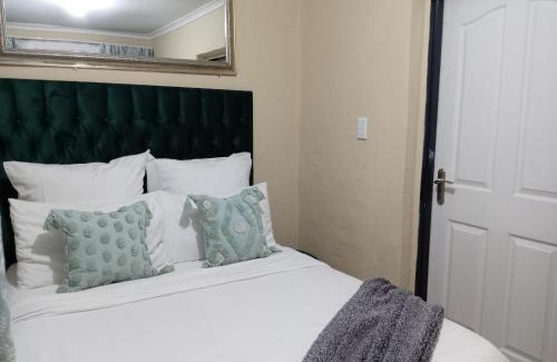 Krugersdorp House | Budget Stays at Olivia Pines Guesthouse