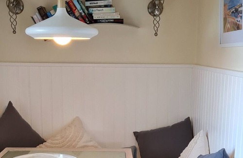 Bamburgh Apartment | Budle Bay, Nr Bamburgh, Sea Views, Health Club Pool, Jetty Cottage Fun! WIFI
