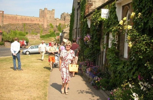 Bamburgh Apartment | Budle Bay, Nr Bamburgh, Sea Views, Health Club Pool, Jetty Cottage Fun! WIFI