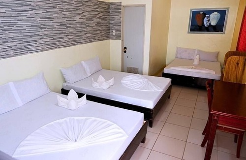 Puerto Galera Cabin | Buena Lynne White Beach Puerto Galera