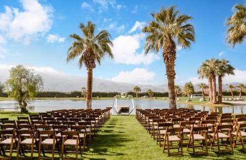 Palm Springs Villa | Buena Vista by AvantStay Massive Outdoor Oasis w Pool Spa Firepit